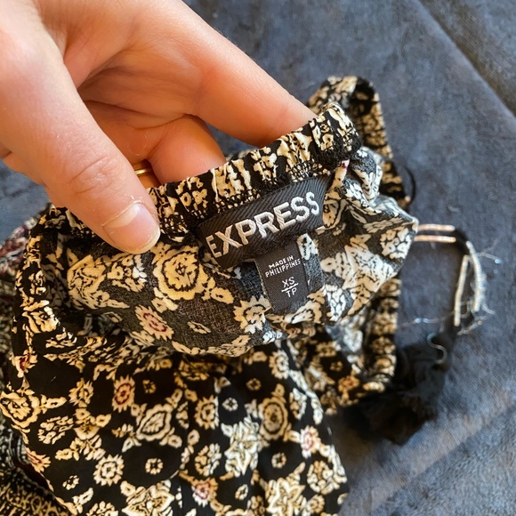 Strapless Express Pattern Top - Picture 4 of 4